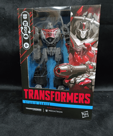 [Ready Stock] HASBRO - Transformers Studio Series War for Cybertron Megatron