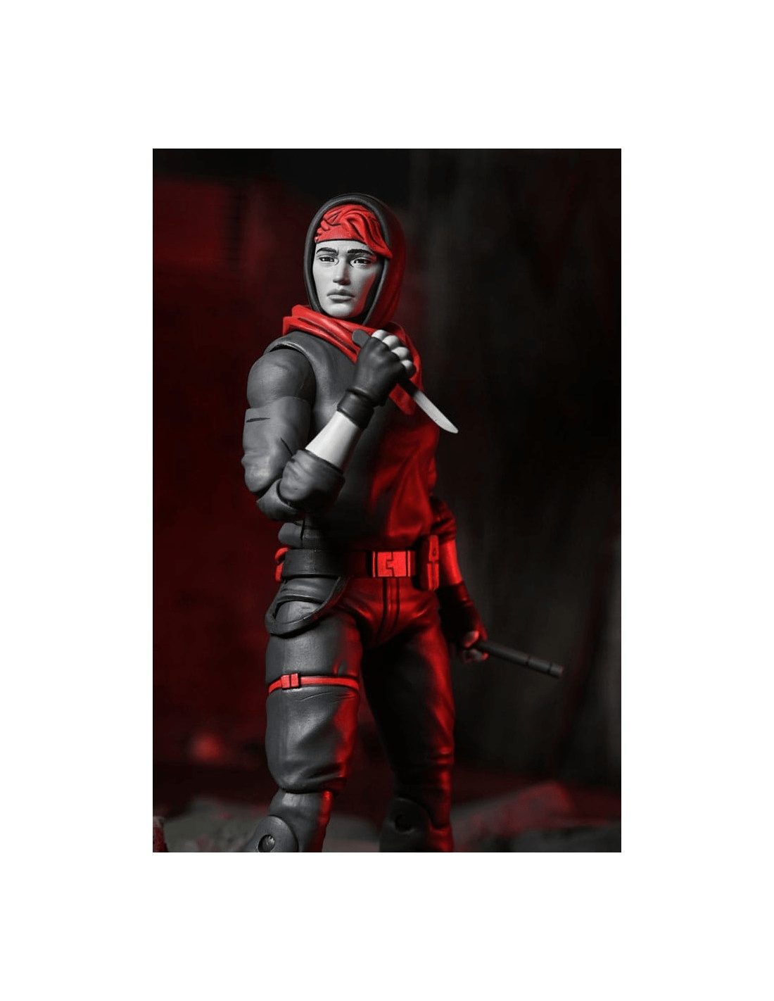 Neca Teenage Mutant Ninja Turtles (The Last Ronin - The Lost Years) - 7" Scale Action Figure - April (Nightwatcher) - Image 3