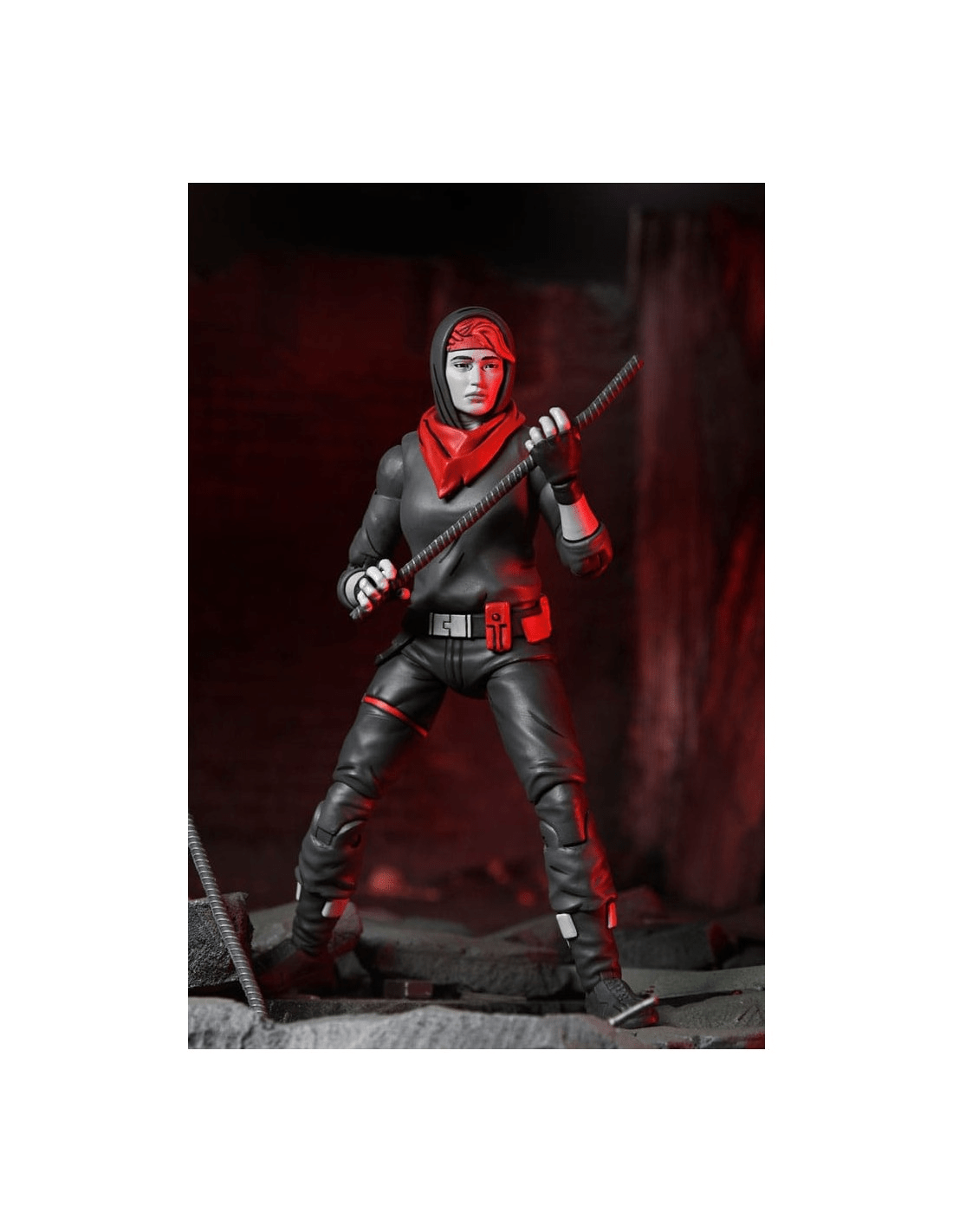 Neca Teenage Mutant Ninja Turtles (The Last Ronin - The Lost Years) - 7" Scale Action Figure - April (Nightwatcher) - Image 6
