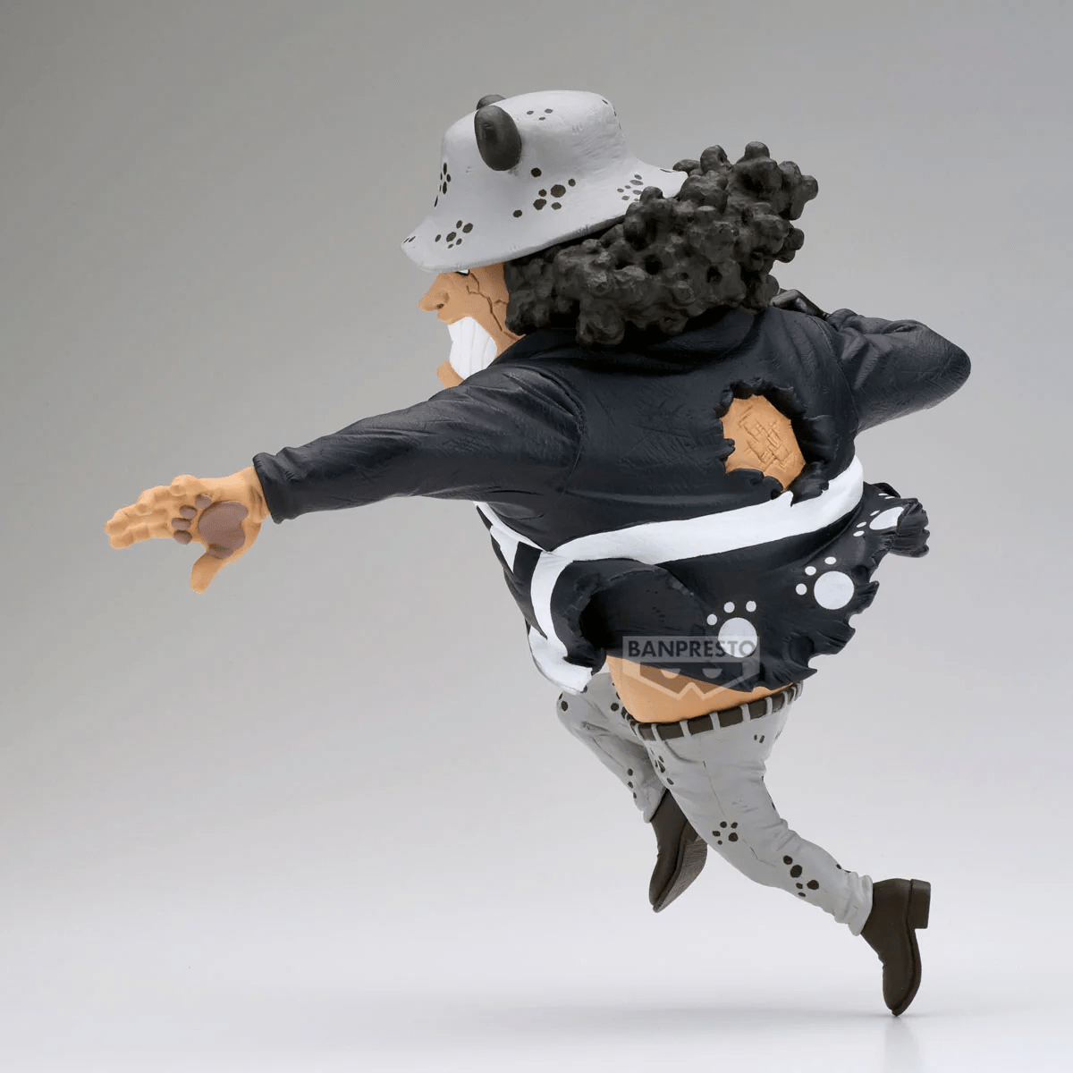Banpresto ONE PIECE MEGA WORLD COLLECTABLE FIGURE-BARTHOLOMEW KUMA-FATHER'S FIST - Image 4