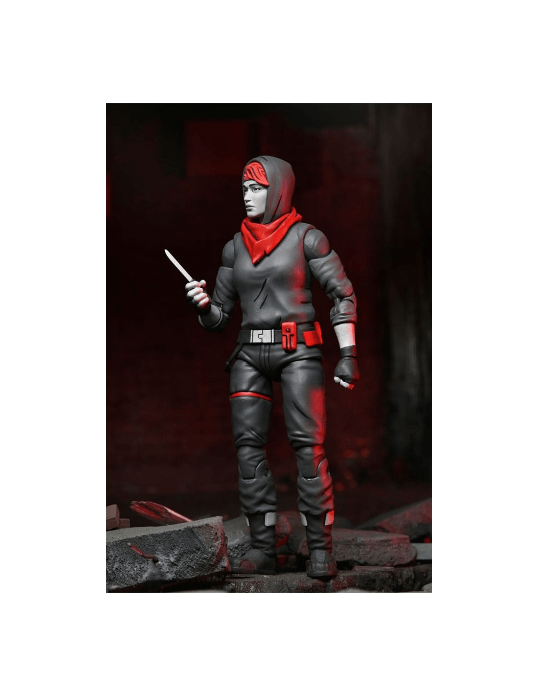 Neca Teenage Mutant Ninja Turtles (The Last Ronin - The Lost Years) - 7" Scale Action Figure - April (Nightwatcher) - Image 2