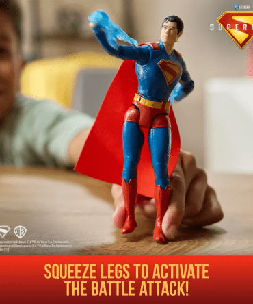 Spin Master Superman 6" Feature Figure Epic Strike